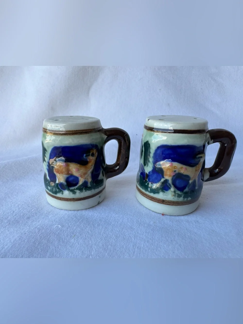 Vintage Ceramic Mug Salt & Pepper Shakers Set of 2 Decorative Blue White Brown